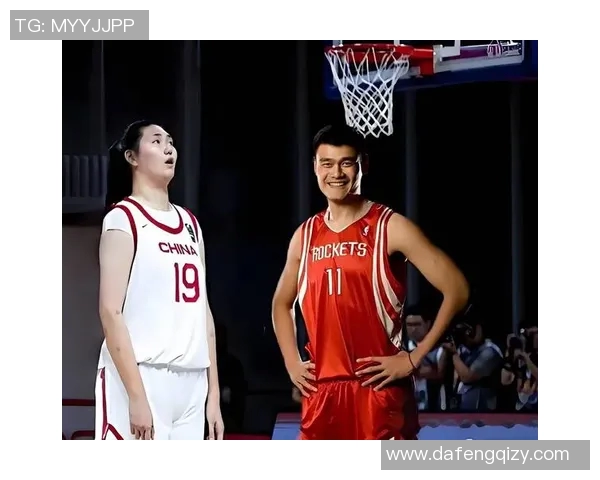 姚明与刘黎明的传奇故事:从篮球场到人生舞台的精彩交汇 姚明与刘黎明的传奇故事:从篮球场到人生舞台的精彩交汇