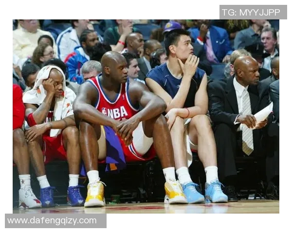 姚明与明星合照精彩瞬间回顾分享不容错过的珍贵图片合集 姚明与明星合照精彩瞬间回顾分享不容错过的珍贵图片合集