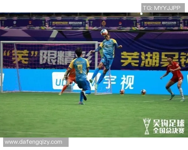 郴州足球明星邓雷的职业生涯与成就全景回顾