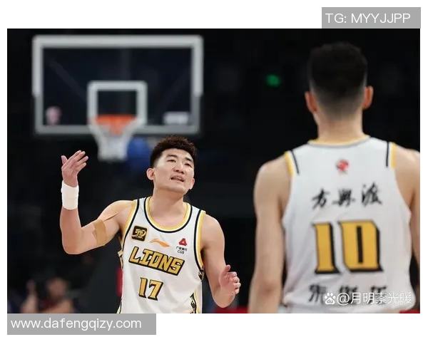 2018年CBA广东队与吉林队激战回顾精彩瞬间与赛场亮点分析 2018年CBA广东队与吉林队激战回顾精彩瞬间与赛场亮点分析